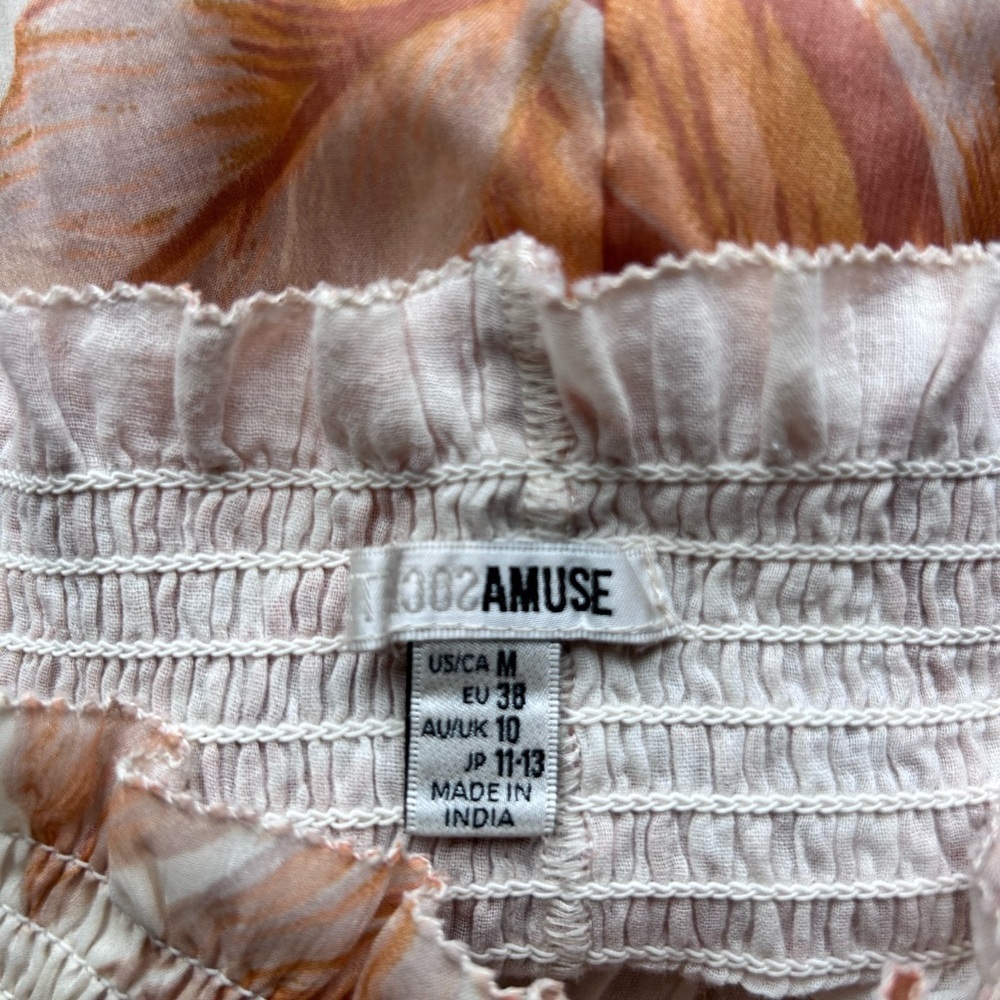 AMUSE SOCIETY  Alese Shorts in Cafe Cream medium ruffle tropical print revolve - Picture 7 of 8